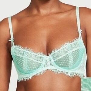 Victoria's Secret | Dream Angels Wicked Lace Unlined Balconette Bra 34D